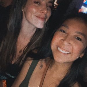 Meet your Posher, Paola marie